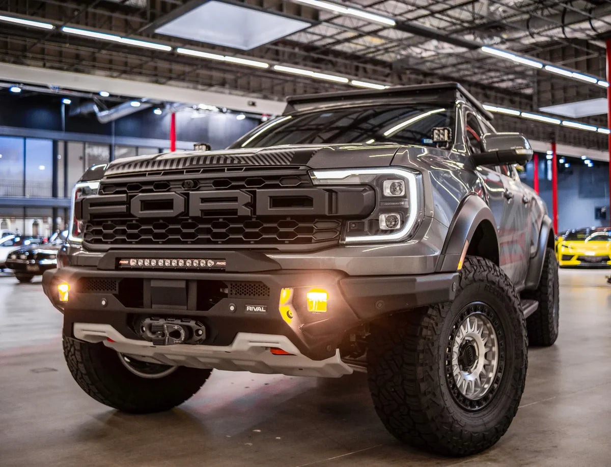 Ford Ranger Raptor with rival 4x4 bull bar