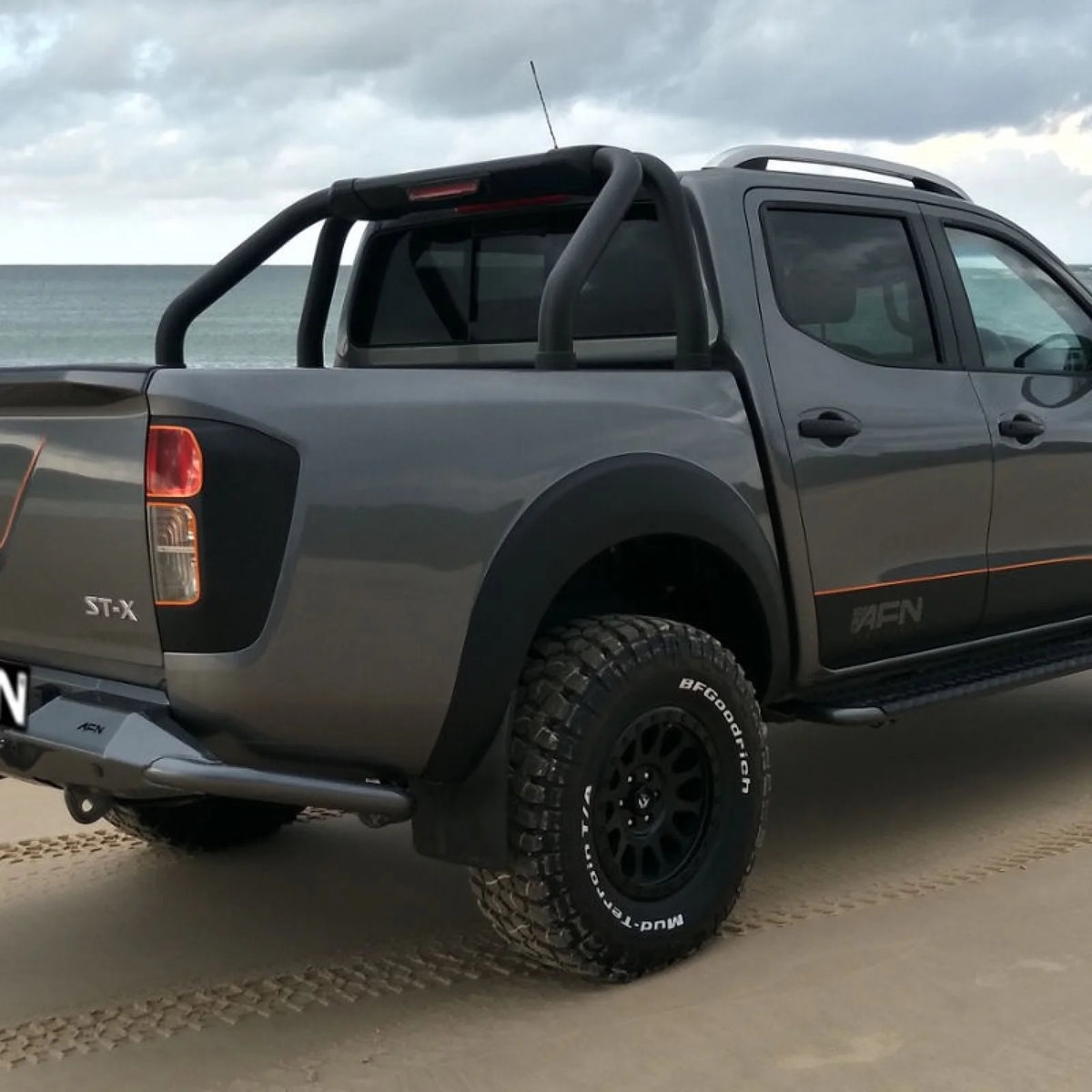 AFN Full Bull Bar for Nissan Navara NP300 2015-2021 side view
